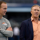 Illustration for article titled John Elway Casually Mentions To Peyton Manning How Great It Was Going Out On Top In ’98